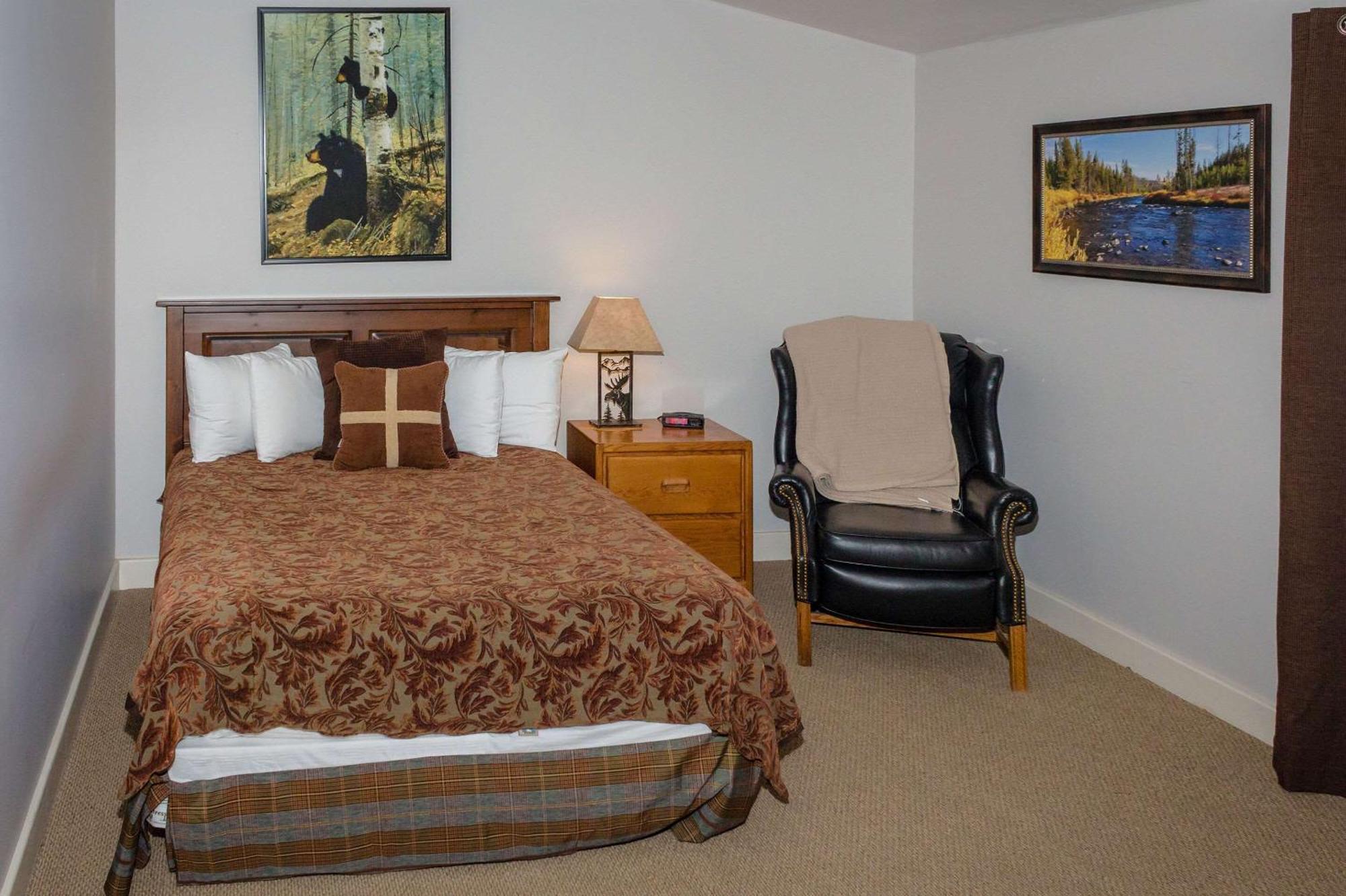 Yellowstone Valley Lodge, Ascend Hotel Collection Pray Екстер'єр фото