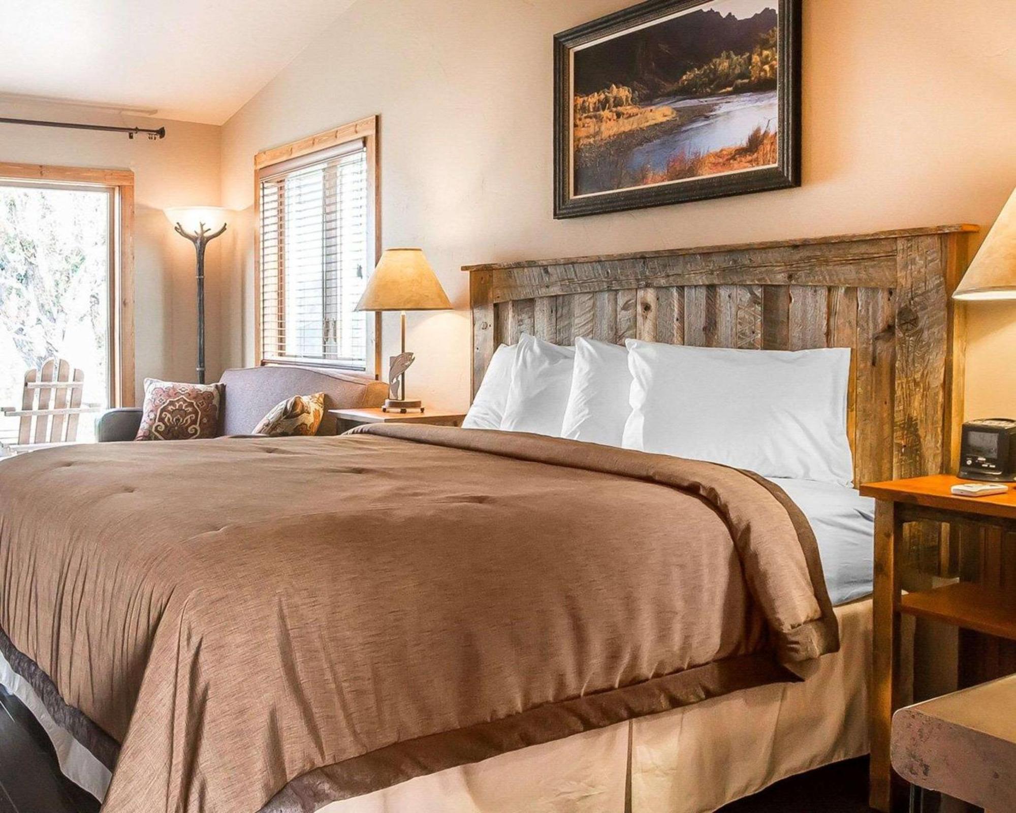 Yellowstone Valley Lodge, Ascend Hotel Collection Pray Екстер'єр фото