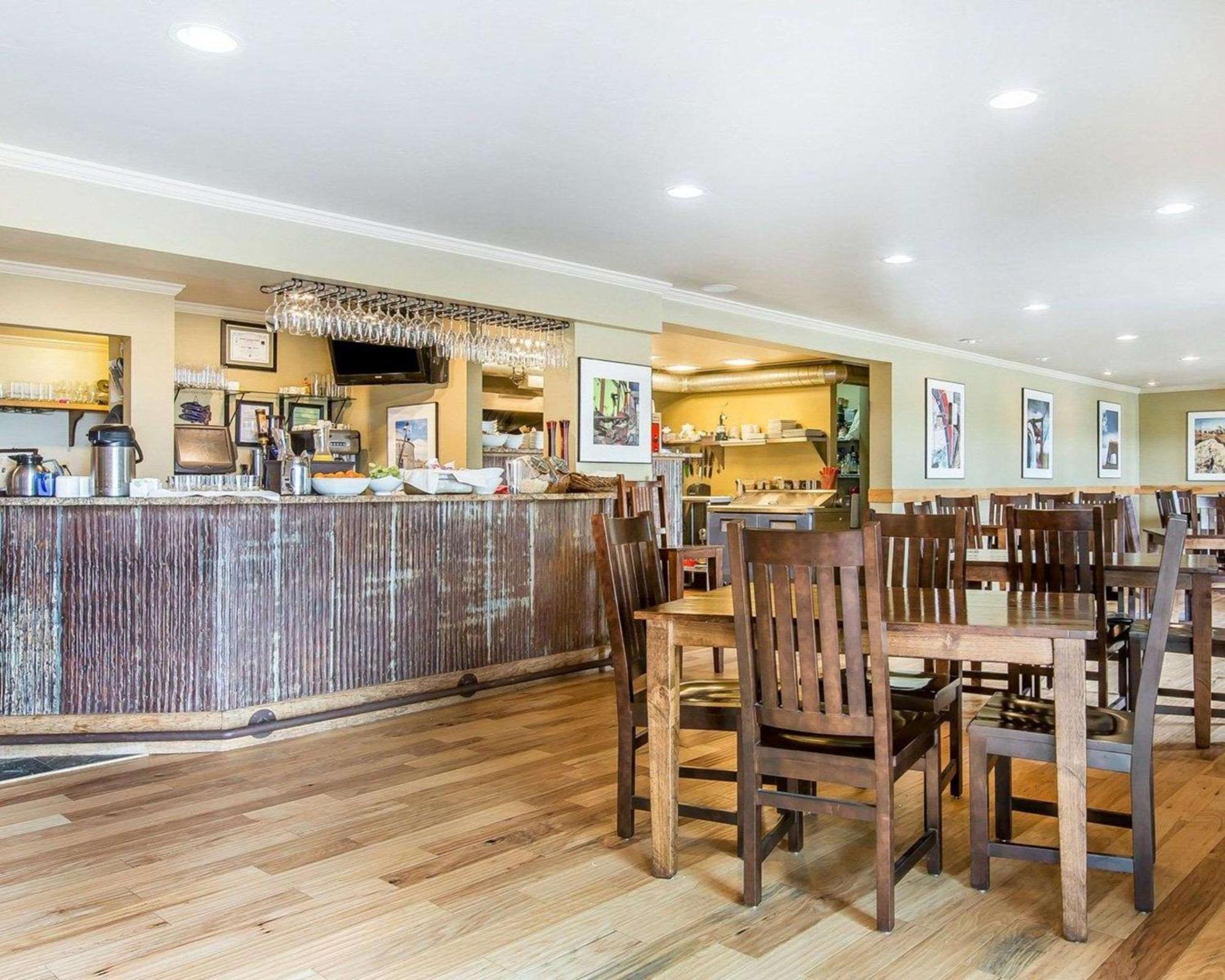 Yellowstone Valley Lodge, Ascend Hotel Collection Pray Екстер'єр фото