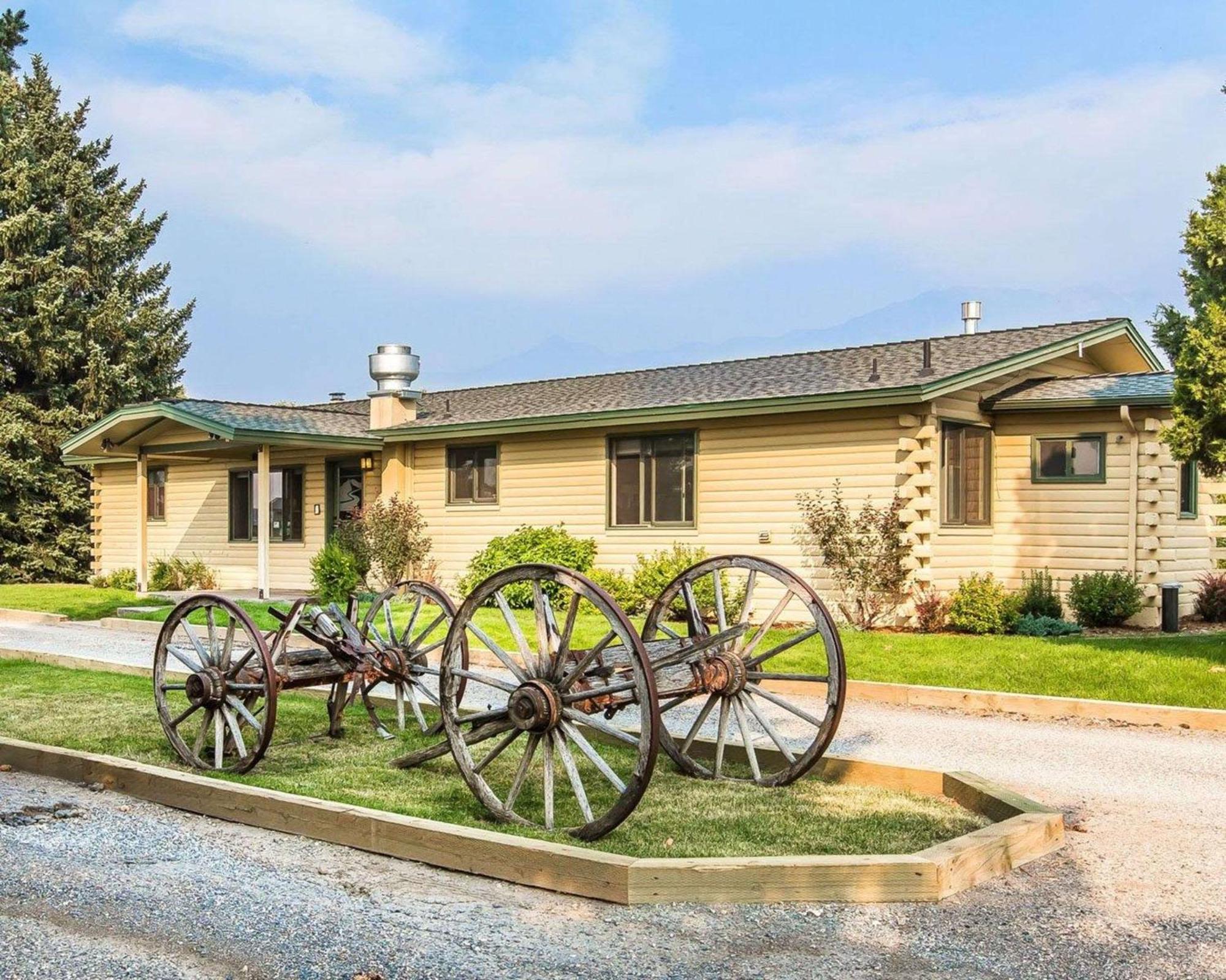 Yellowstone Valley Lodge, Ascend Hotel Collection Pray Екстер'єр фото
