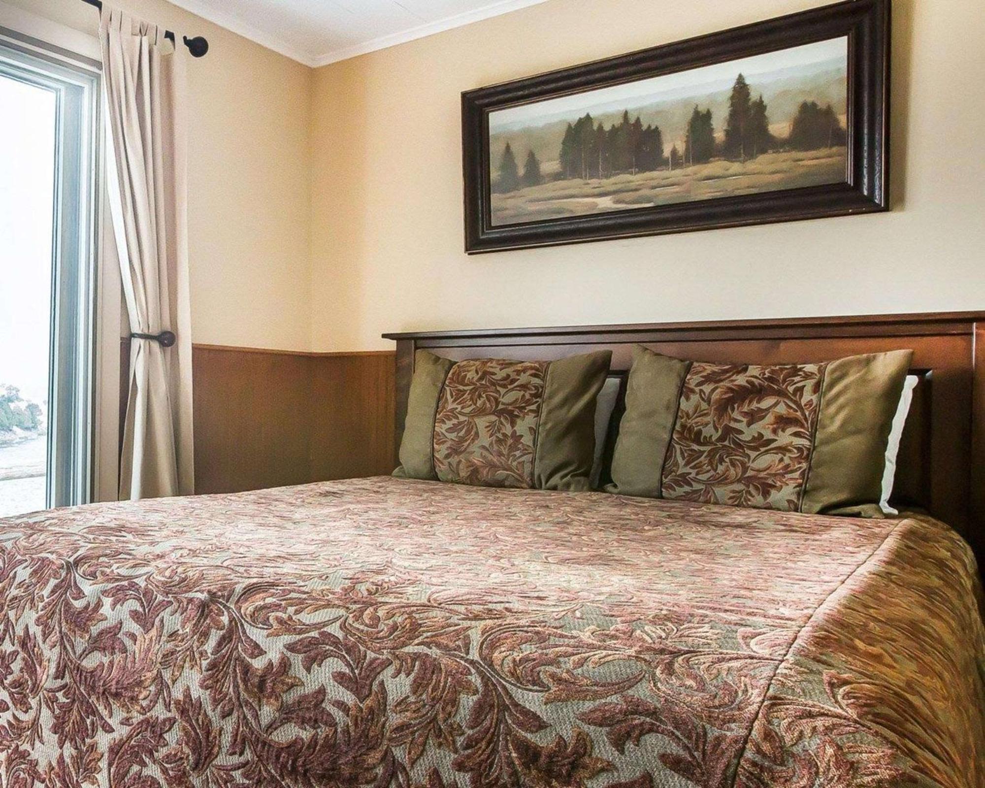 Yellowstone Valley Lodge, Ascend Hotel Collection Pray Екстер'єр фото