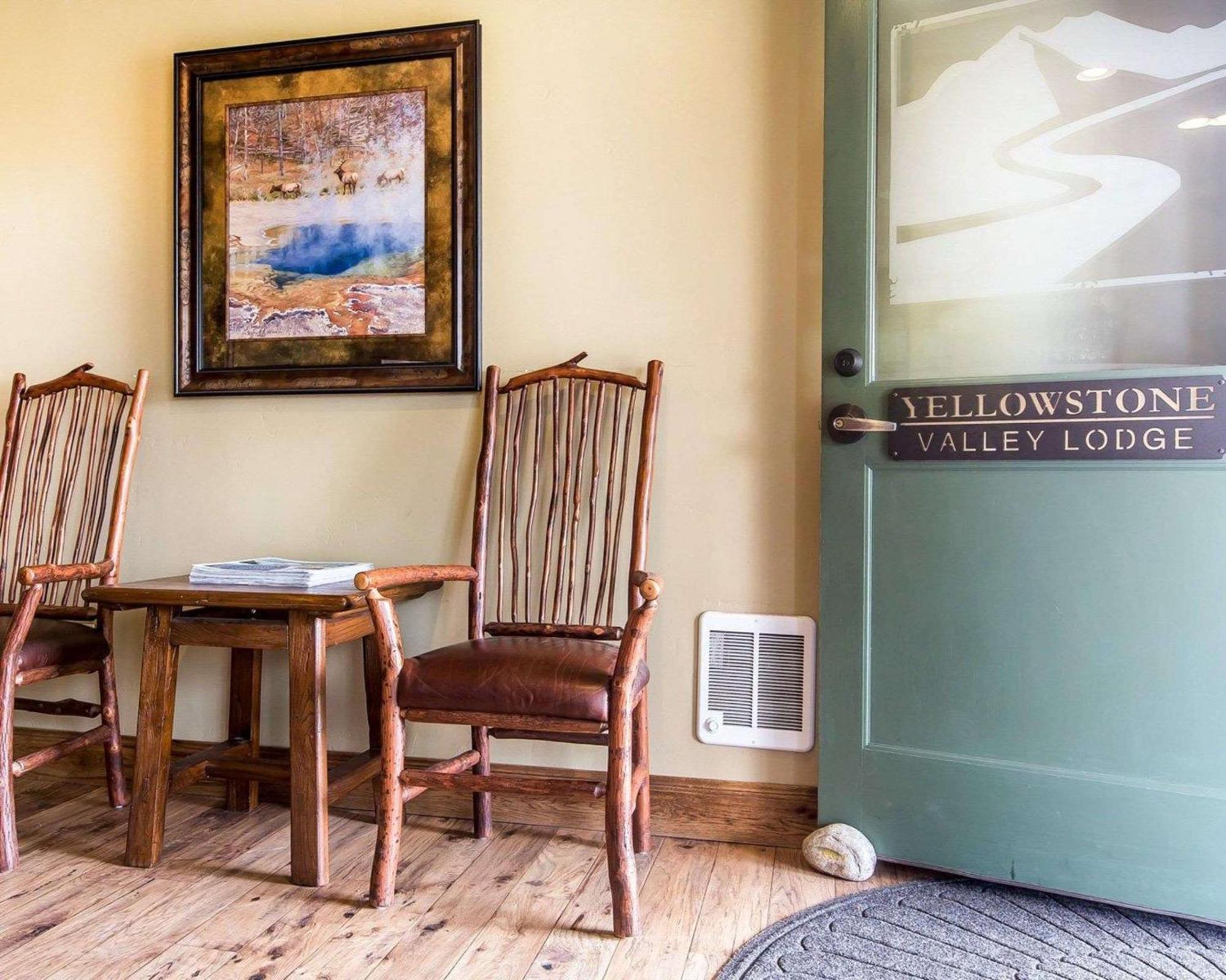 Yellowstone Valley Lodge, Ascend Hotel Collection Pray Екстер'єр фото