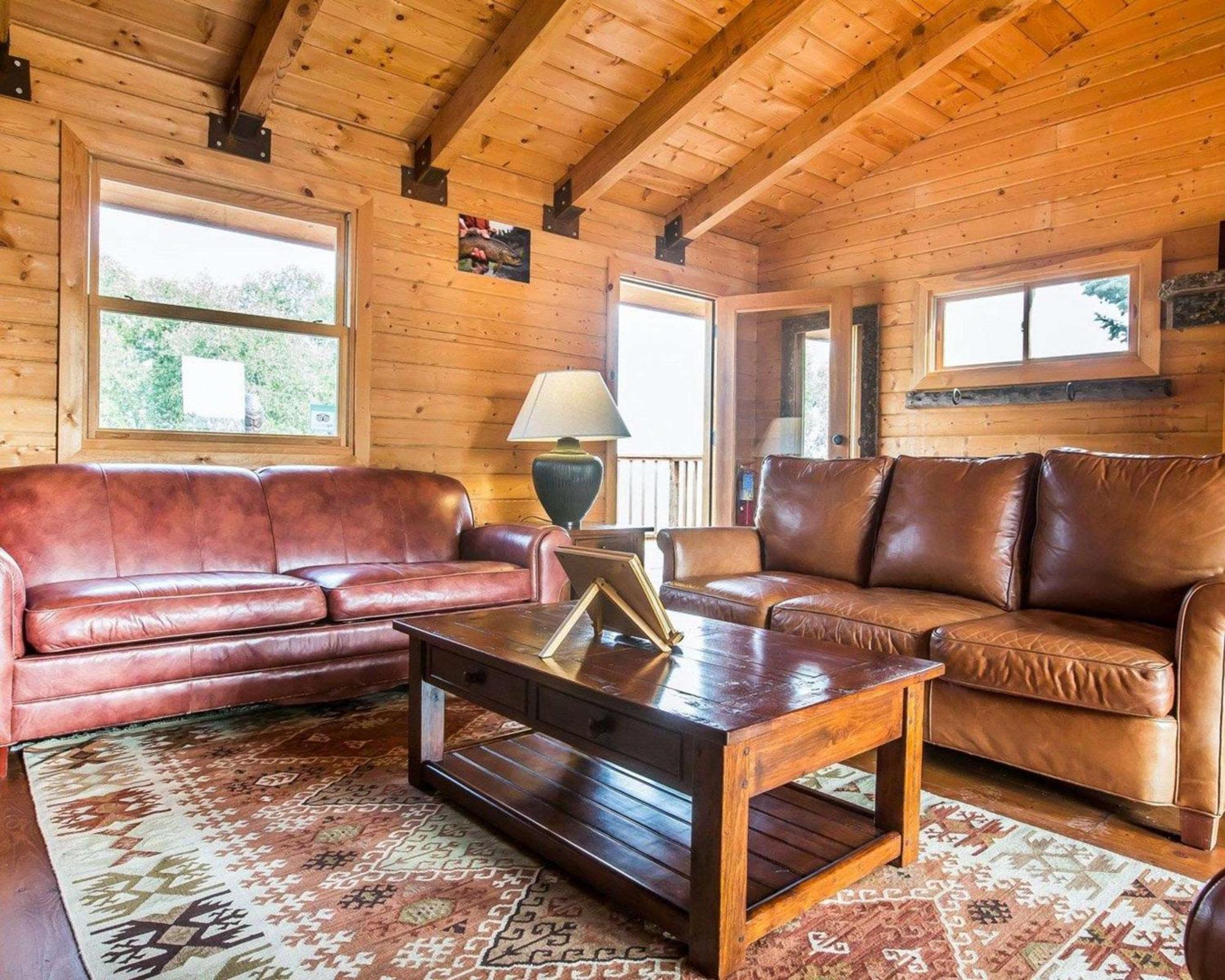 Yellowstone Valley Lodge, Ascend Hotel Collection Pray Екстер'єр фото