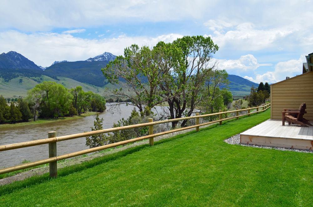 Yellowstone Valley Lodge, Ascend Hotel Collection Pray Екстер'єр фото